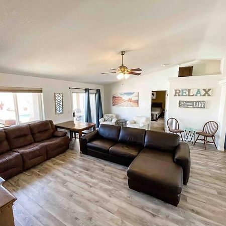 Private View On The Lake Side Of 95! Sleeps 16 Lake Havasu City Luaran gambar
