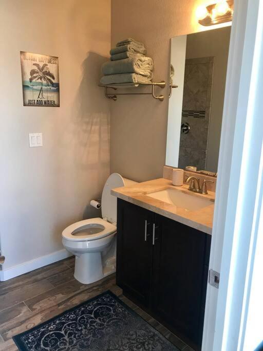 Private View On The Lake Side Of 95! Sleeps 16 Lake Havasu City Luaran gambar