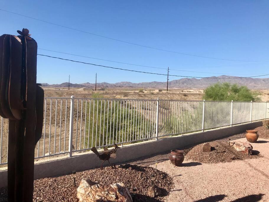 Private View On The Lake Side Of 95! Sleeps 16 Lake Havasu City Luaran gambar
